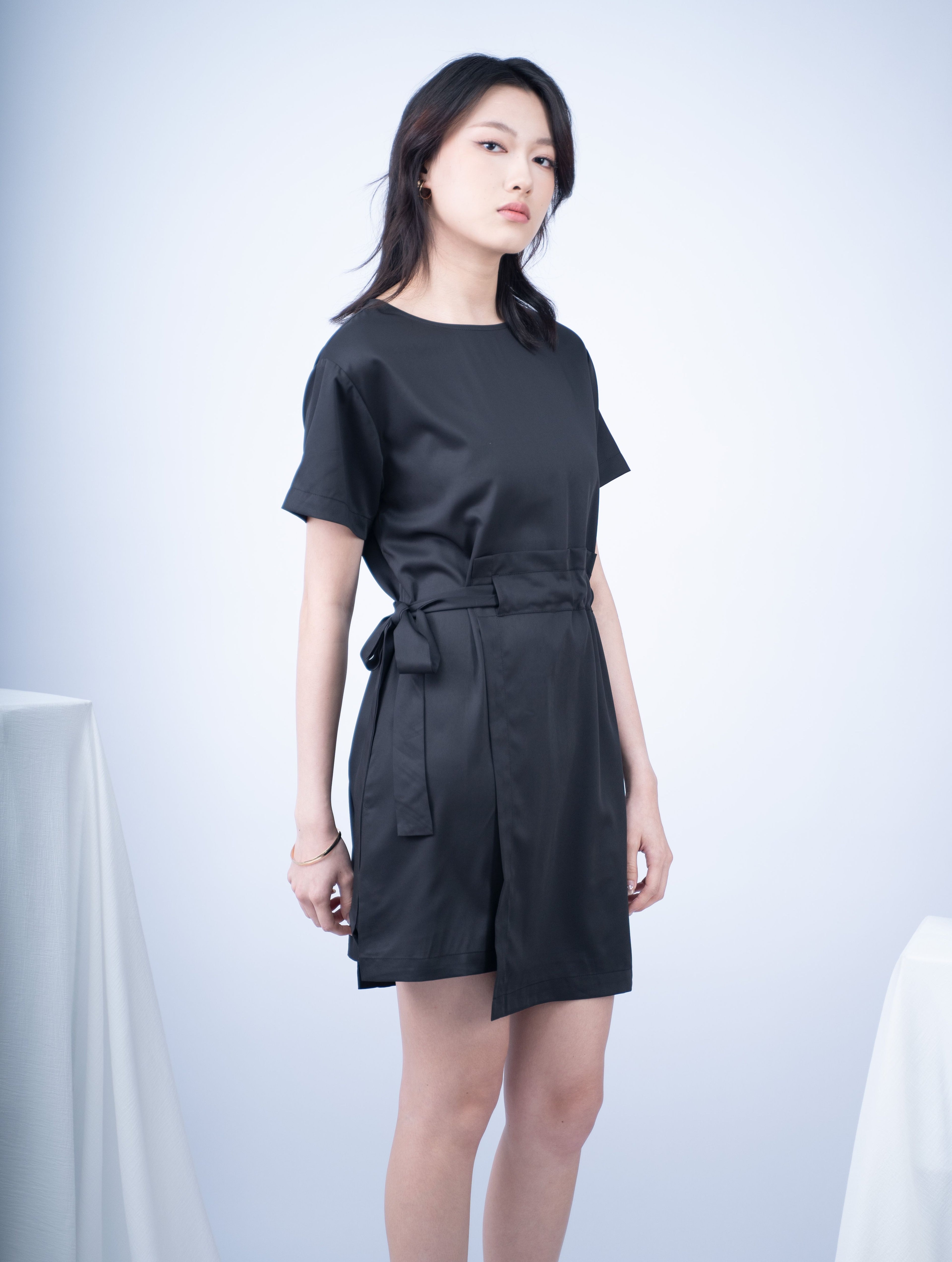 Ivanh Short Sleeve With Front The Dress
