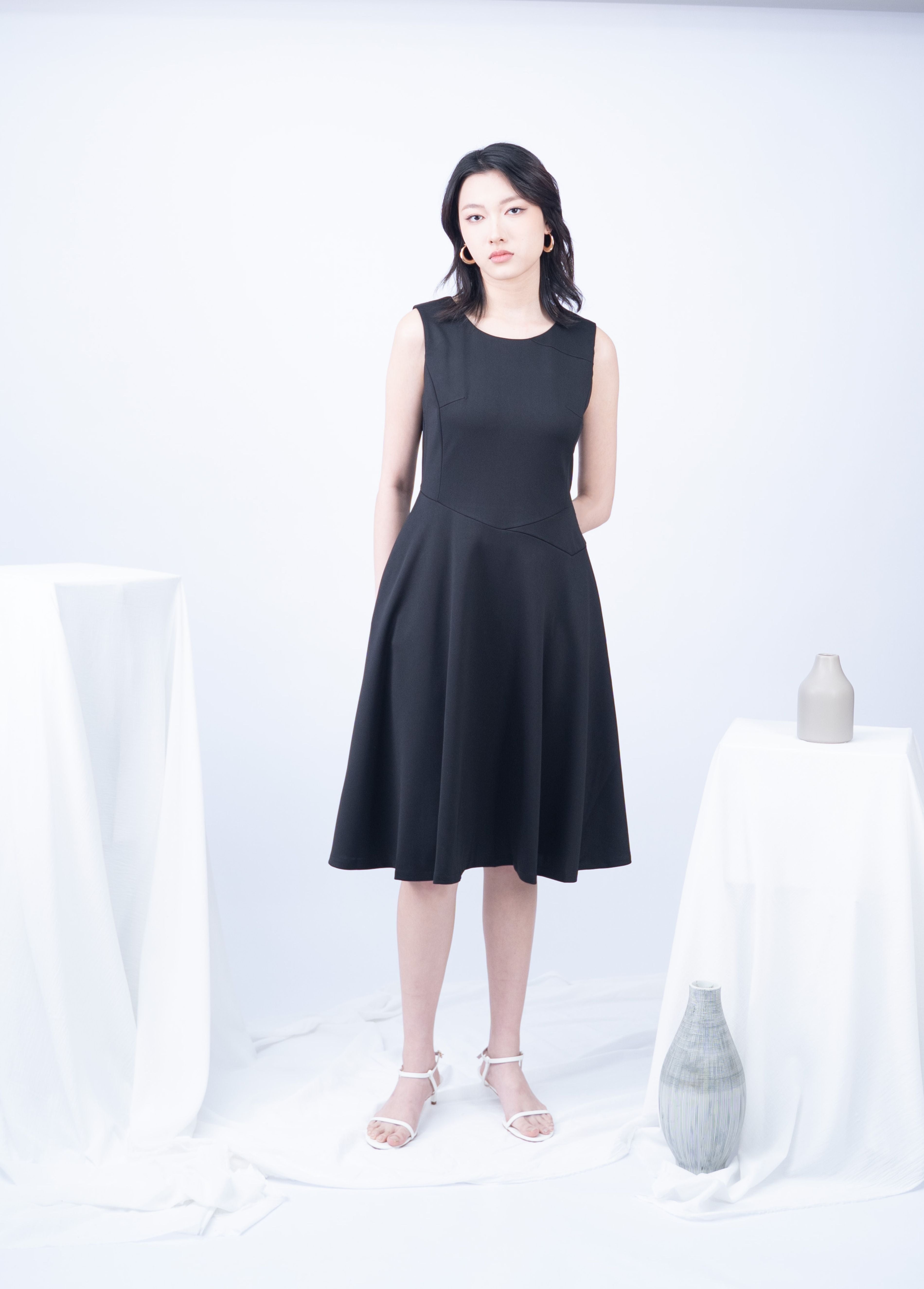 Kym Sleeveless Dress