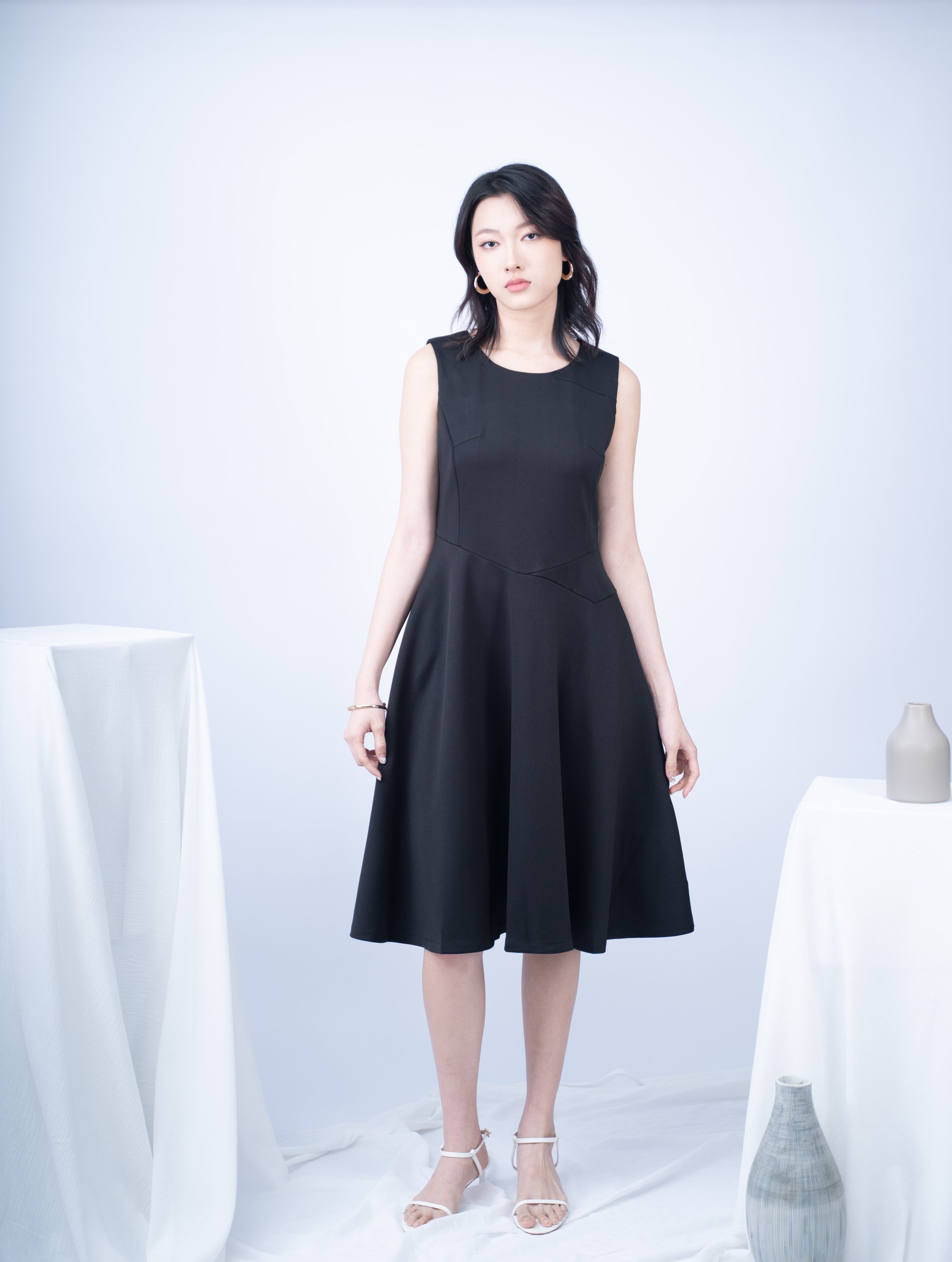 Kym Sleeveless Dress