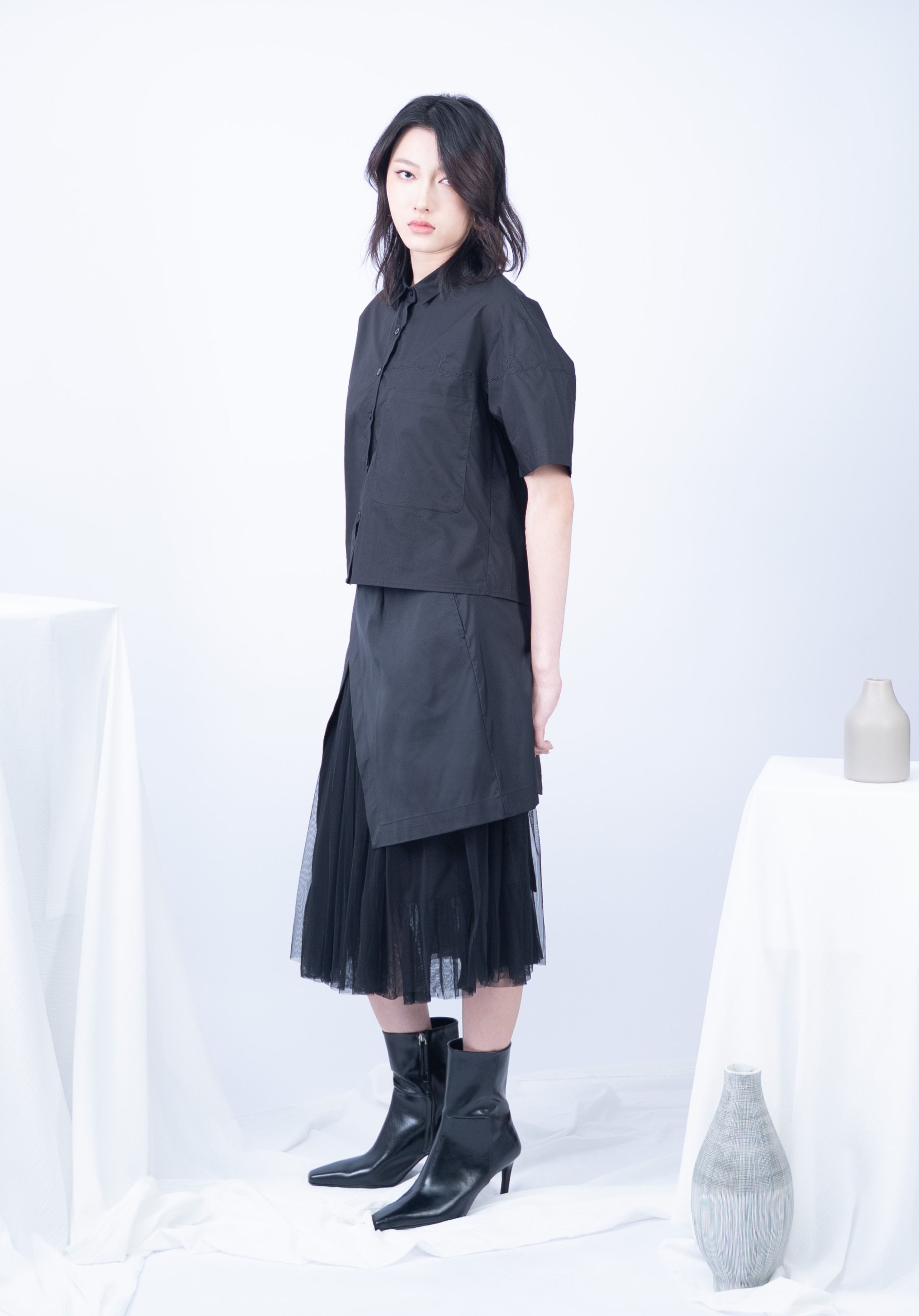 Torin Embroidery Short Sleeve Top