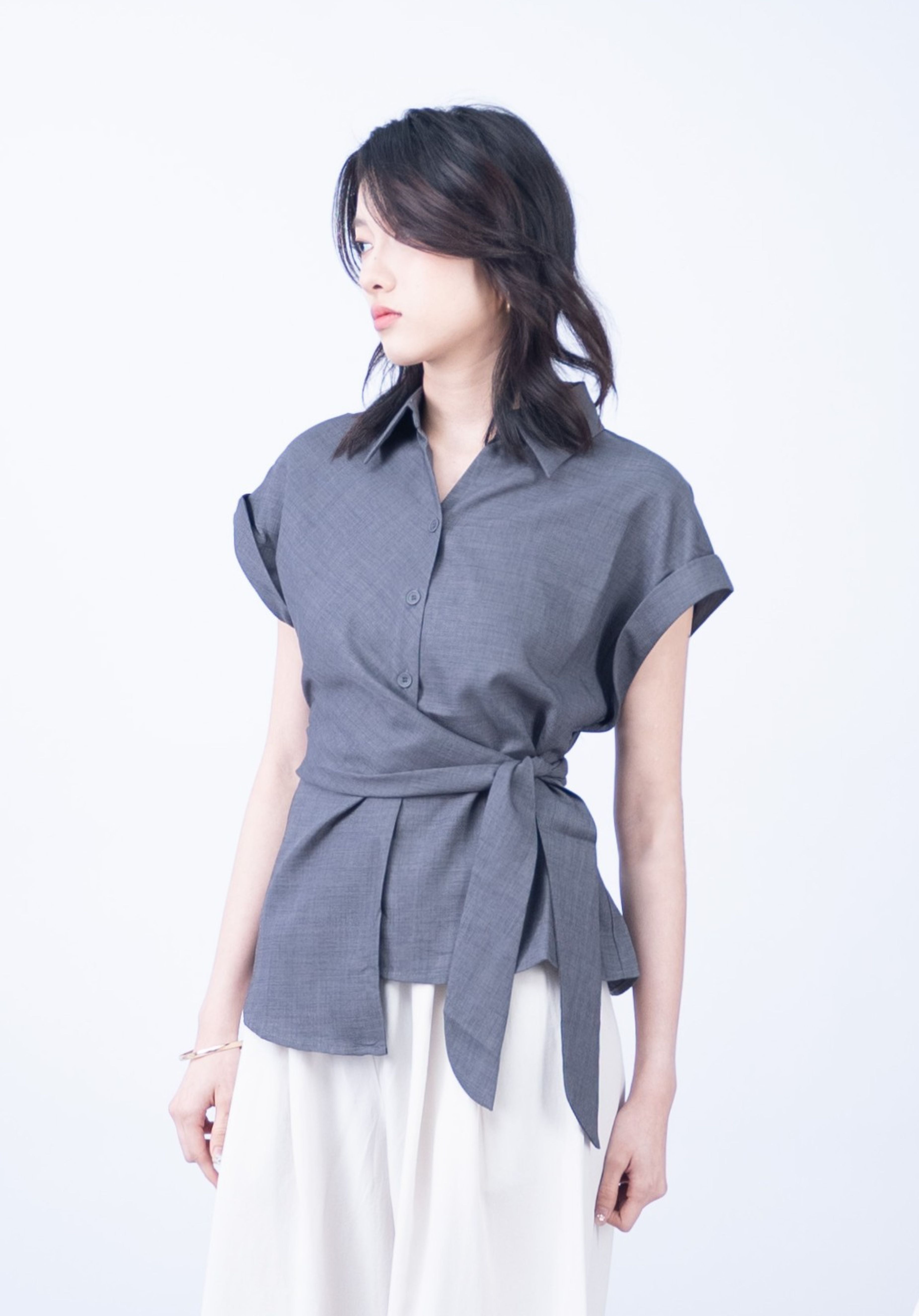 Peples Capsleeve Front Tie Top