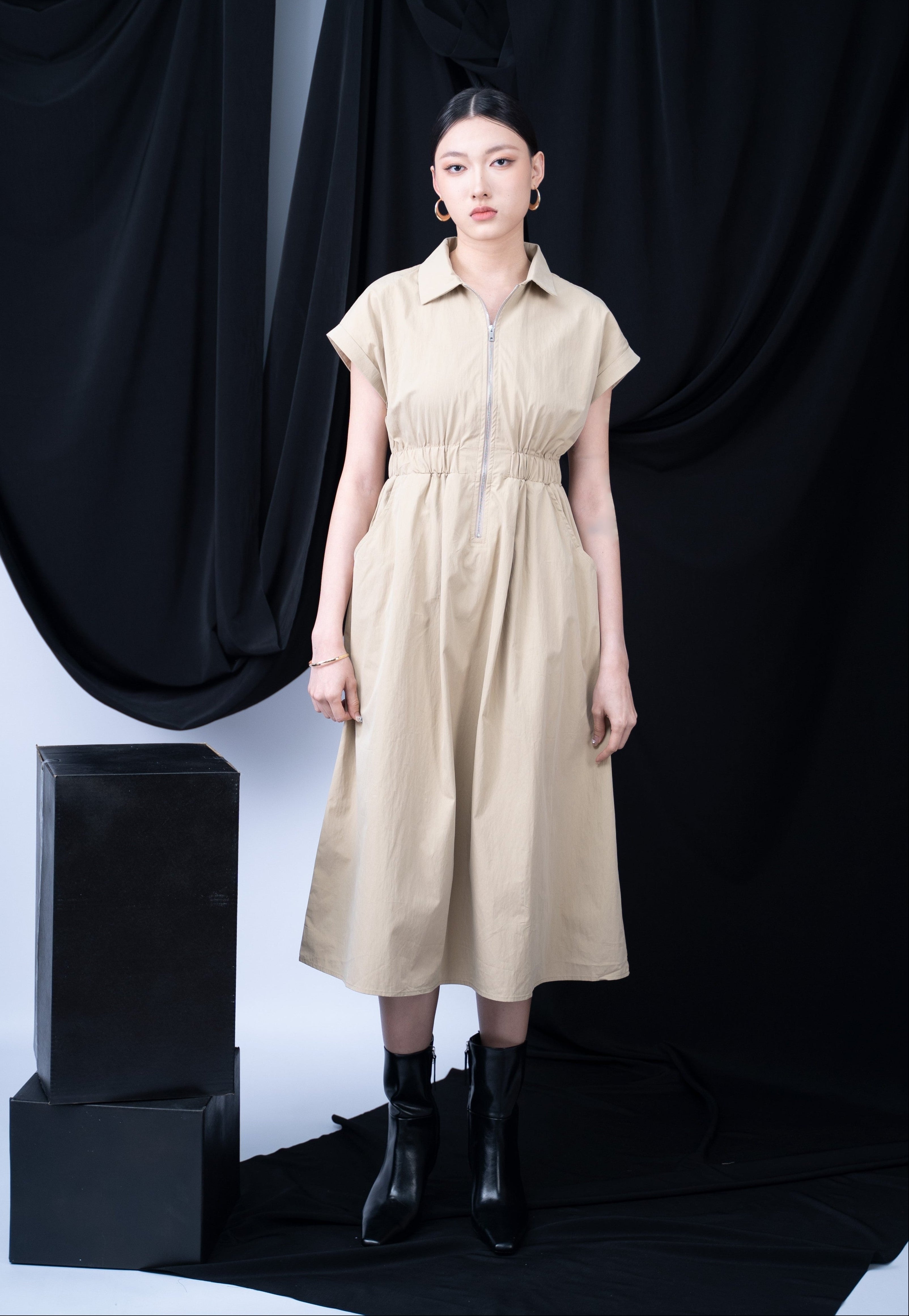 Andresa Ziper Front Dress