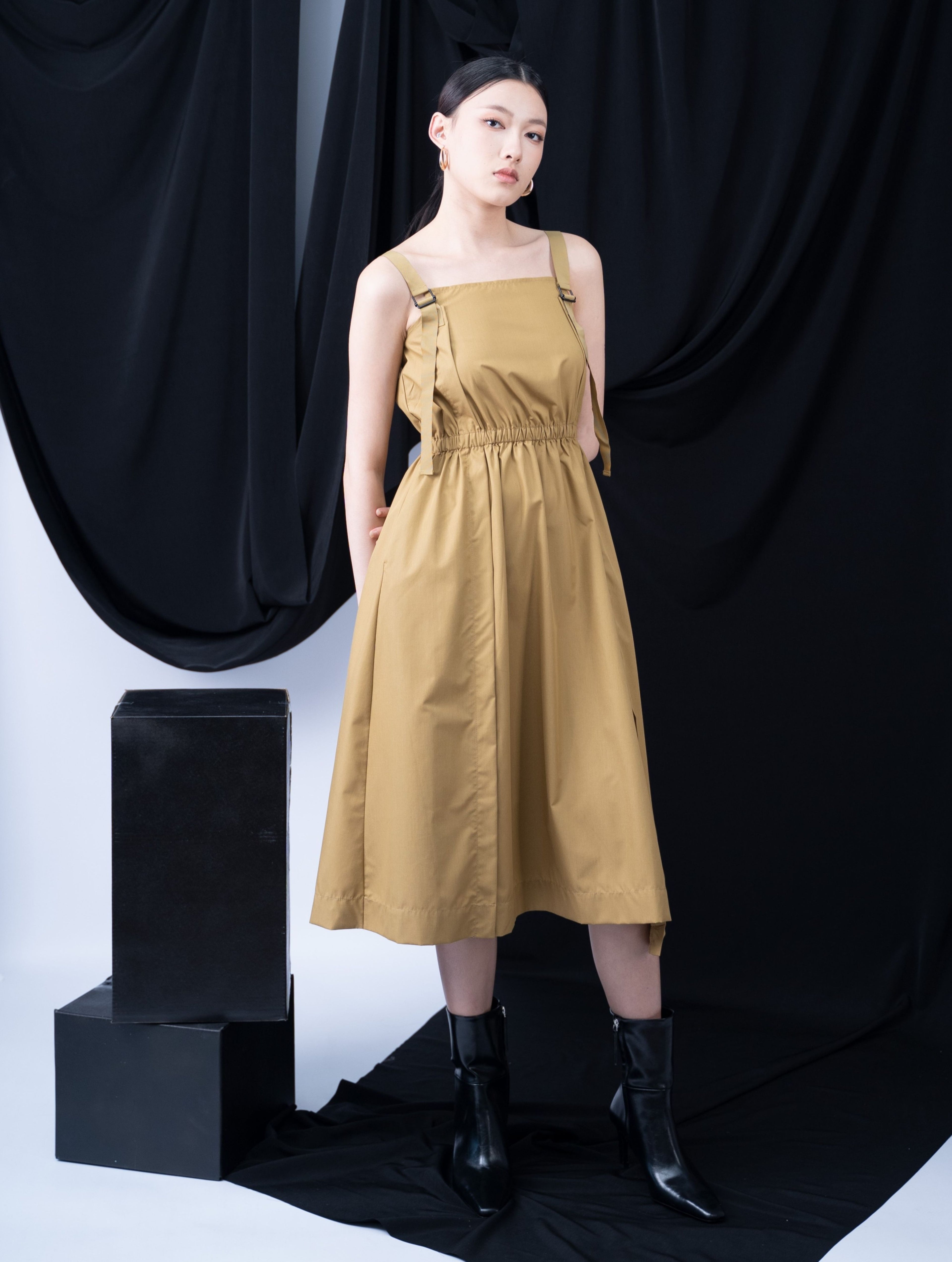 Johquil Sleeveless Dress