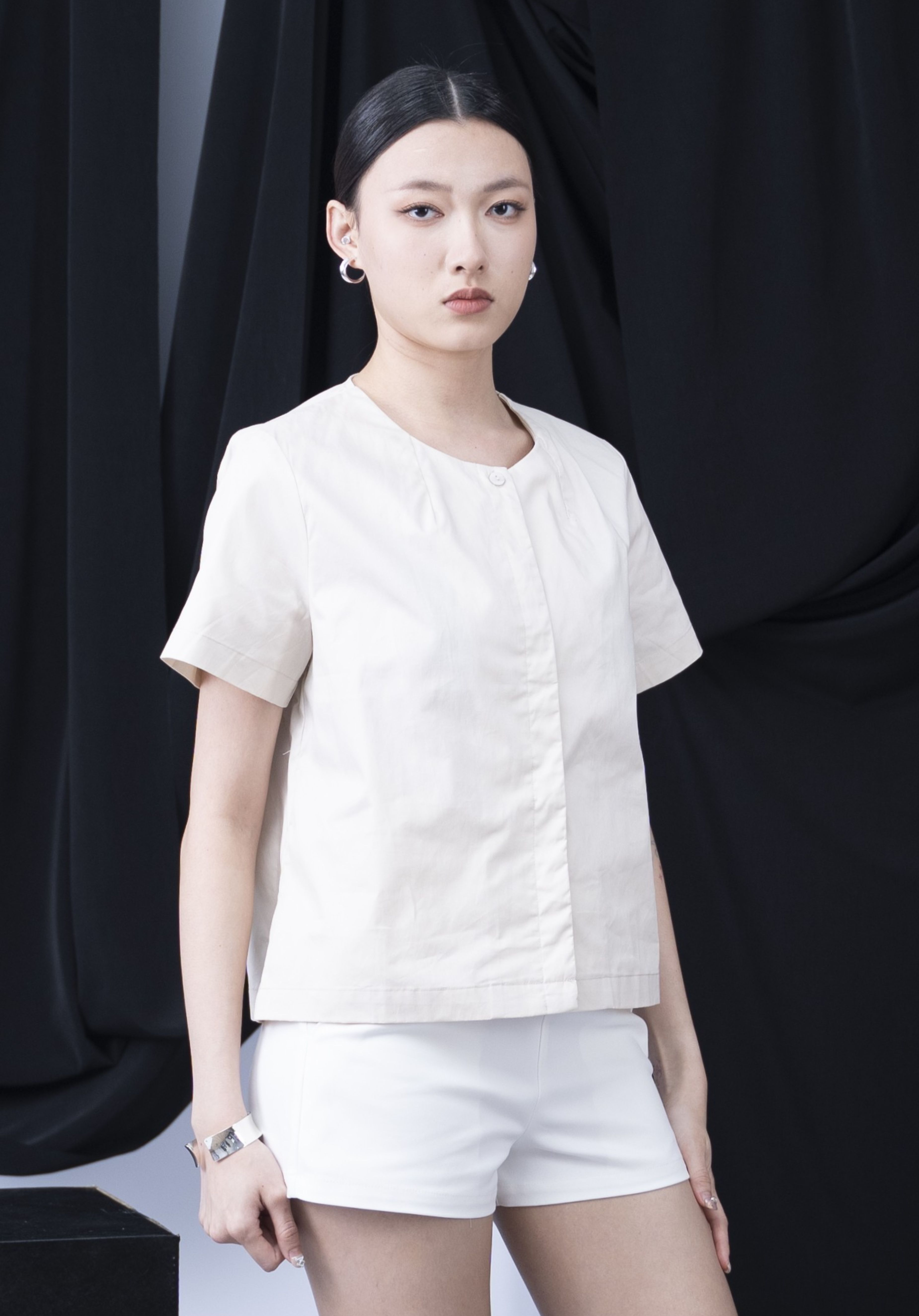 Welfred Short Sleeve Top