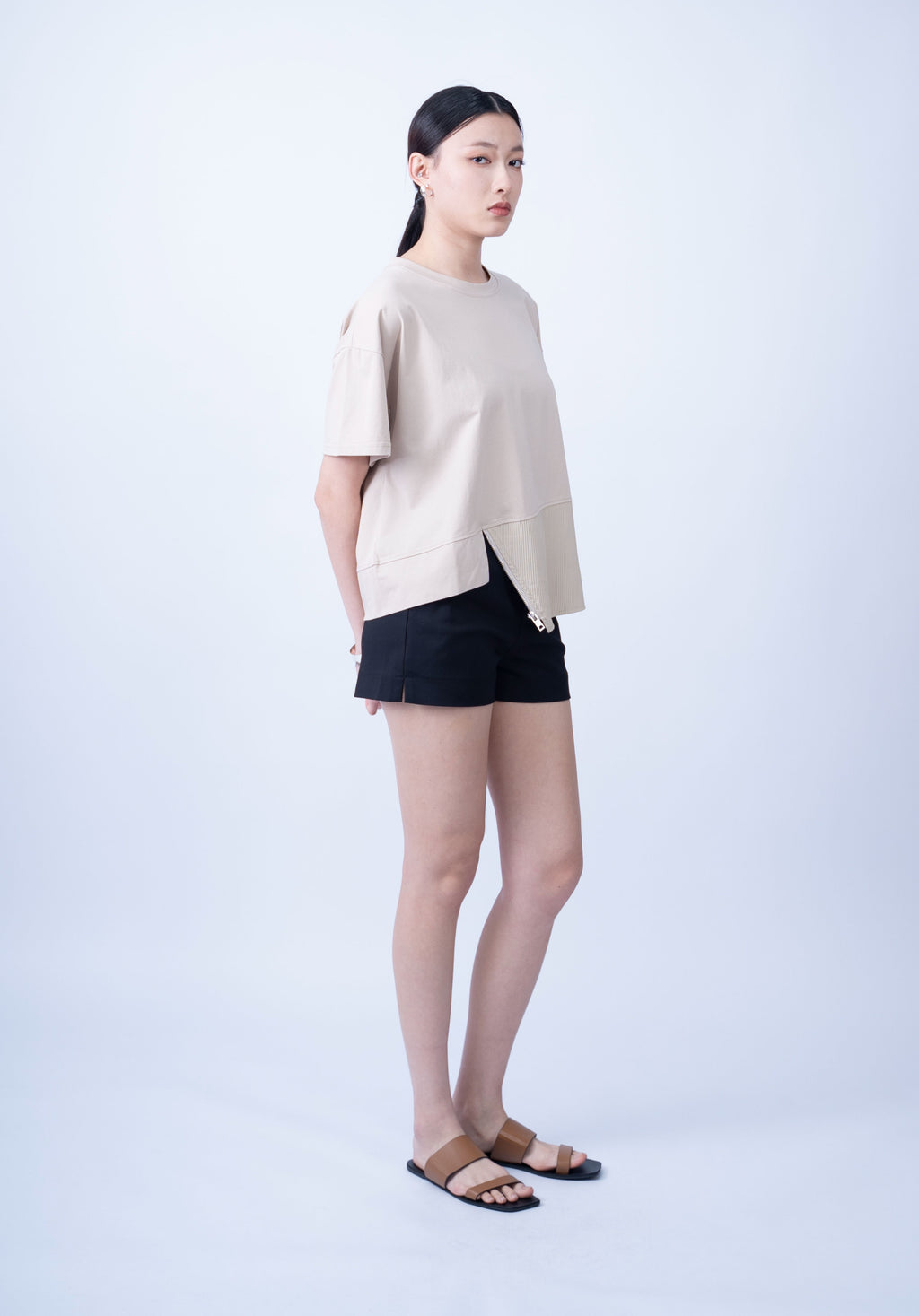 Zipphora Short Pant