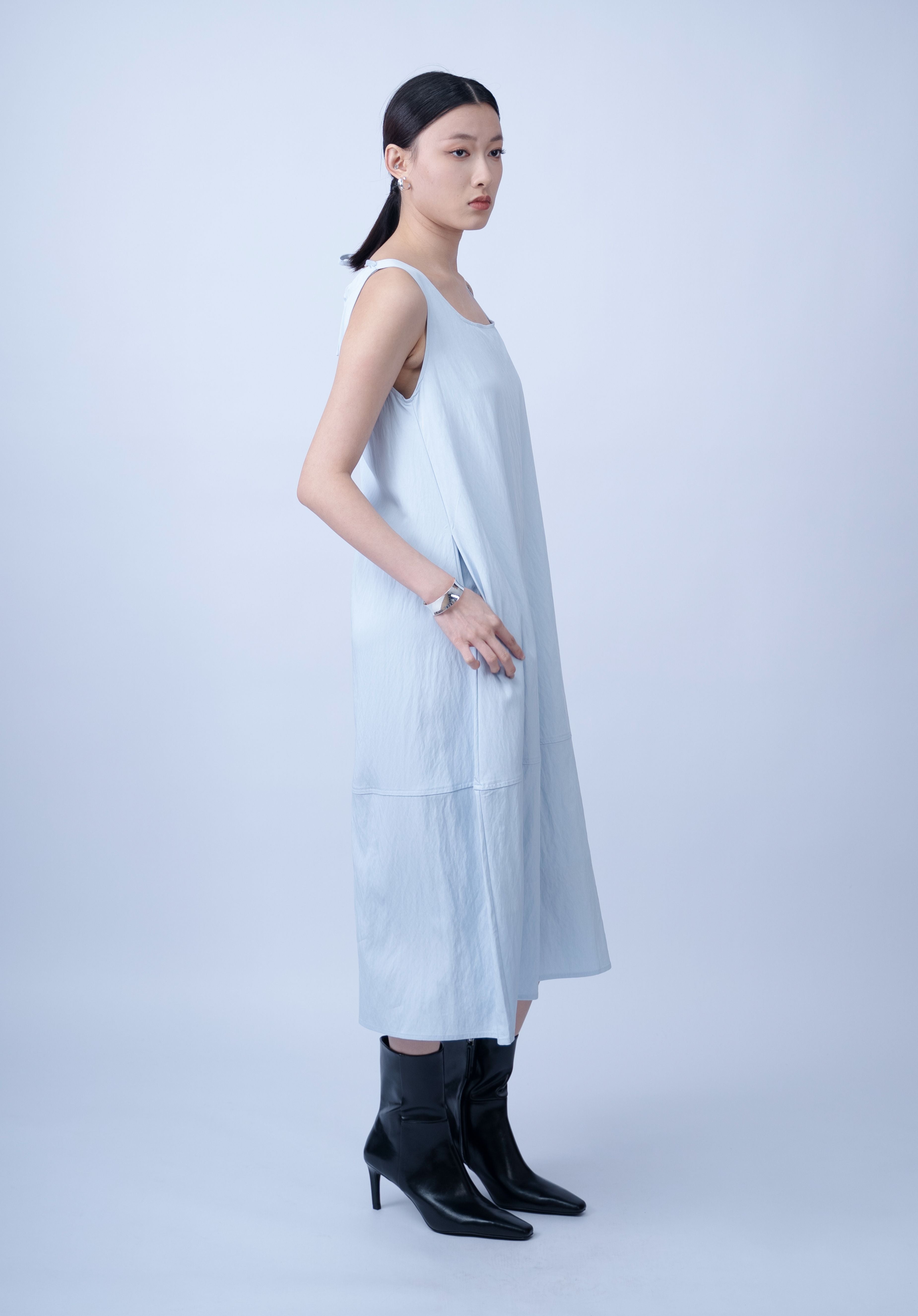 Eyore Tie Black Collar Dress