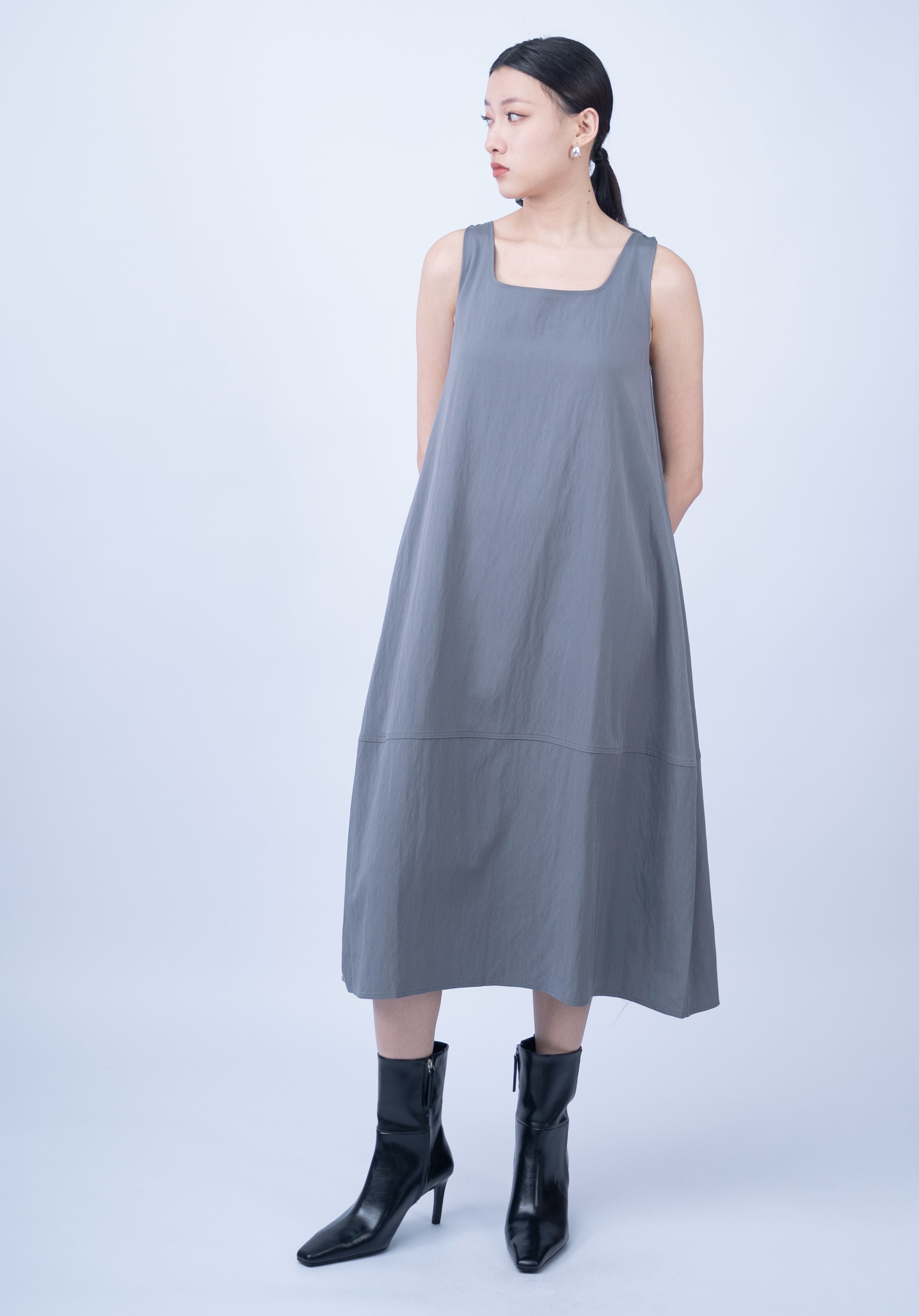 Eyore Tie Black Collar Dress